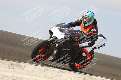 media/Nov-02-2025-Lets Ride (Sun) [[f7a3caa734]]/C Group/1140am (Turn 2 Inside)/